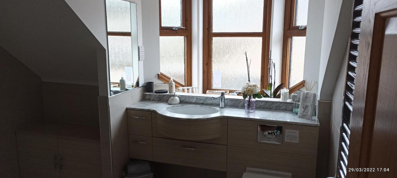 Outlander Boutique B&B Super King Cruden Bay Екстериор снимка