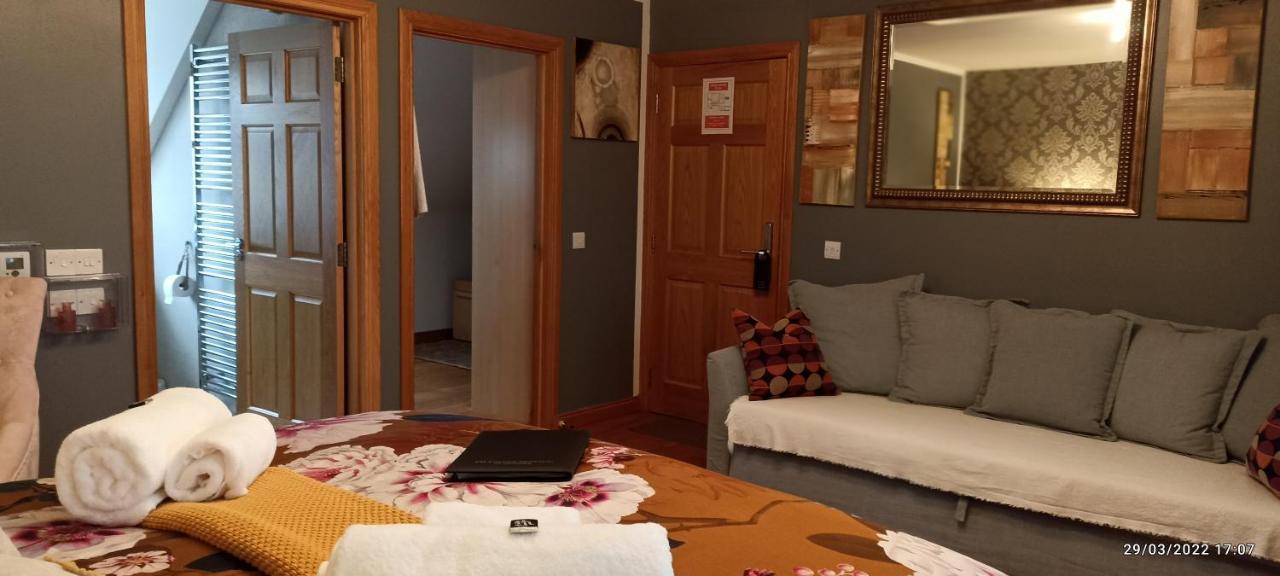 Outlander Boutique B&B Super King Cruden Bay Екстериор снимка